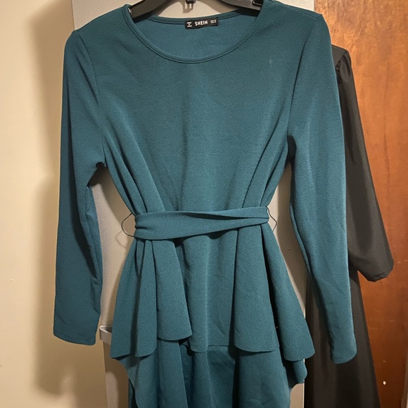 Tops! $6 each or 4 shirts/$20 - Picture 12 of 15